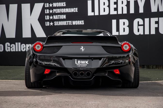 Liberty Walk Ferrari 458 wide body kit