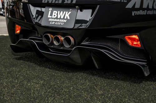 Liberty Walk Ferrari 458 wide body kit