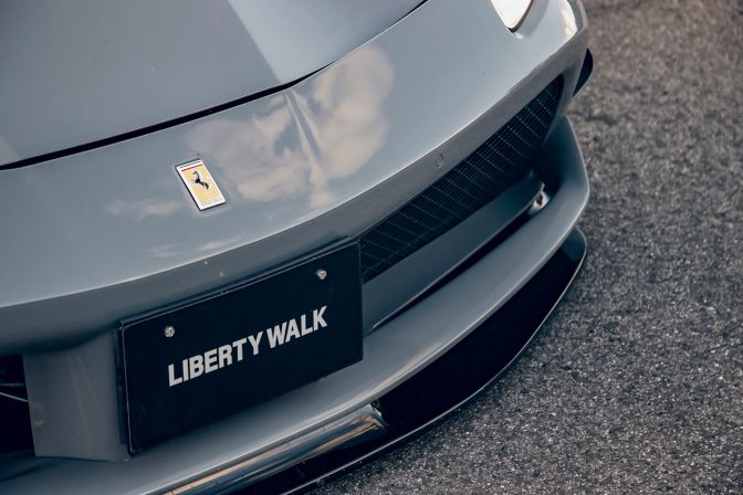 Liberty Walk Ferrari 488 wide body kit