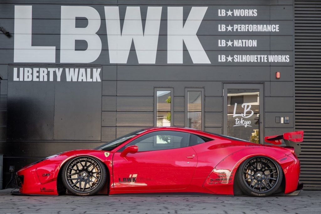 Liberty Walk Ferrari 458 wide body kit