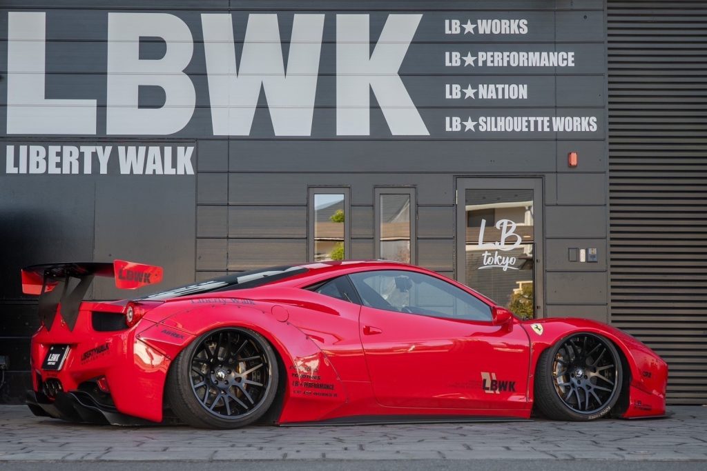 Liberty Walk Ferrari 458 wide body kit