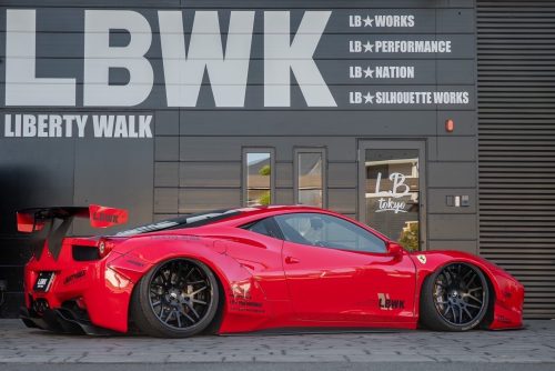 Liberty Walk Ferrari 458 wide body kit