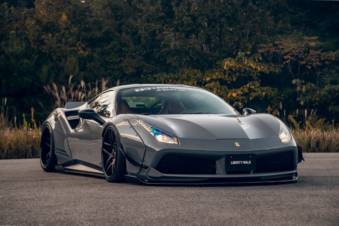 Liberty Walk Ferrari 488 wide body kit