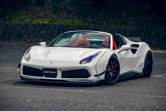 Liberty Walk Ferrari 488 wide body kit