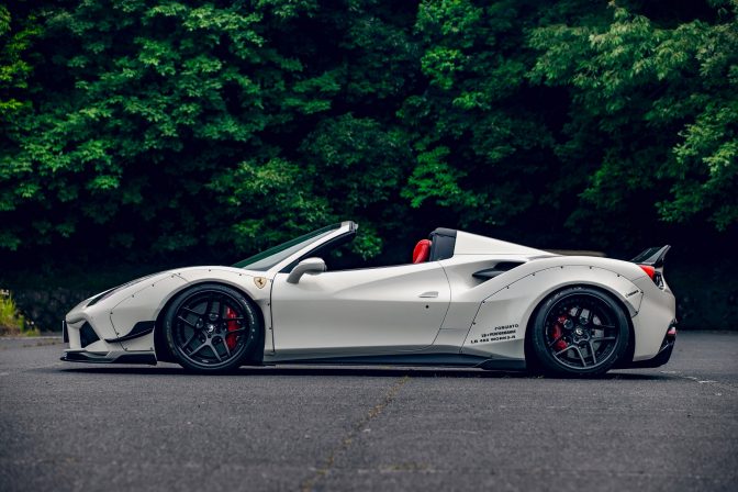 Liberty Walk Ferrari 488 wide body kit