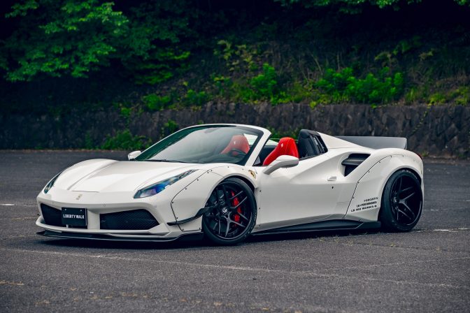 Liberty Walk Ferrari 488 wide body kit