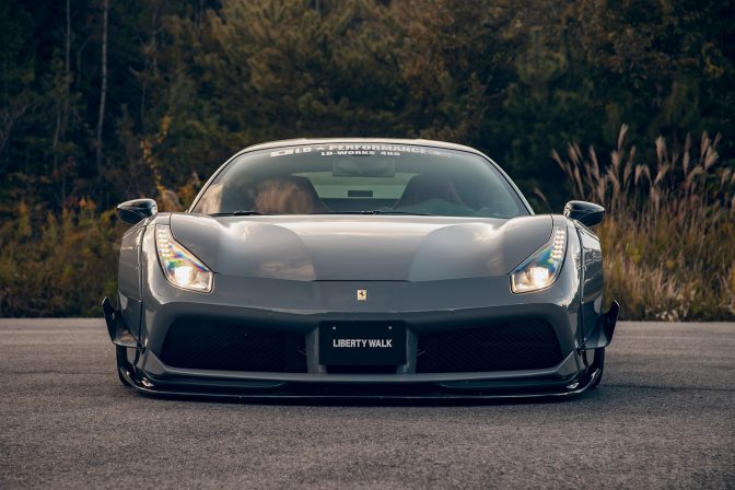 Liberty Walk Ferrari 488 wide body kit