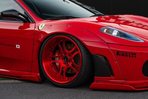 Liberty Walk Ferrari F430 wide body Kit