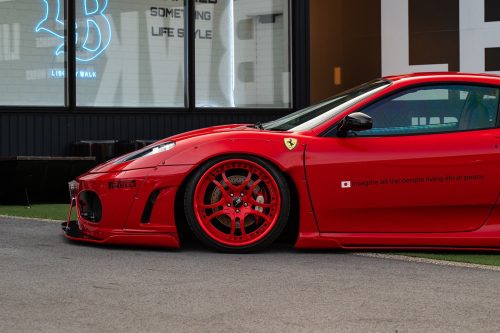 Liberty Walk Ferrari F430 wide body Kit