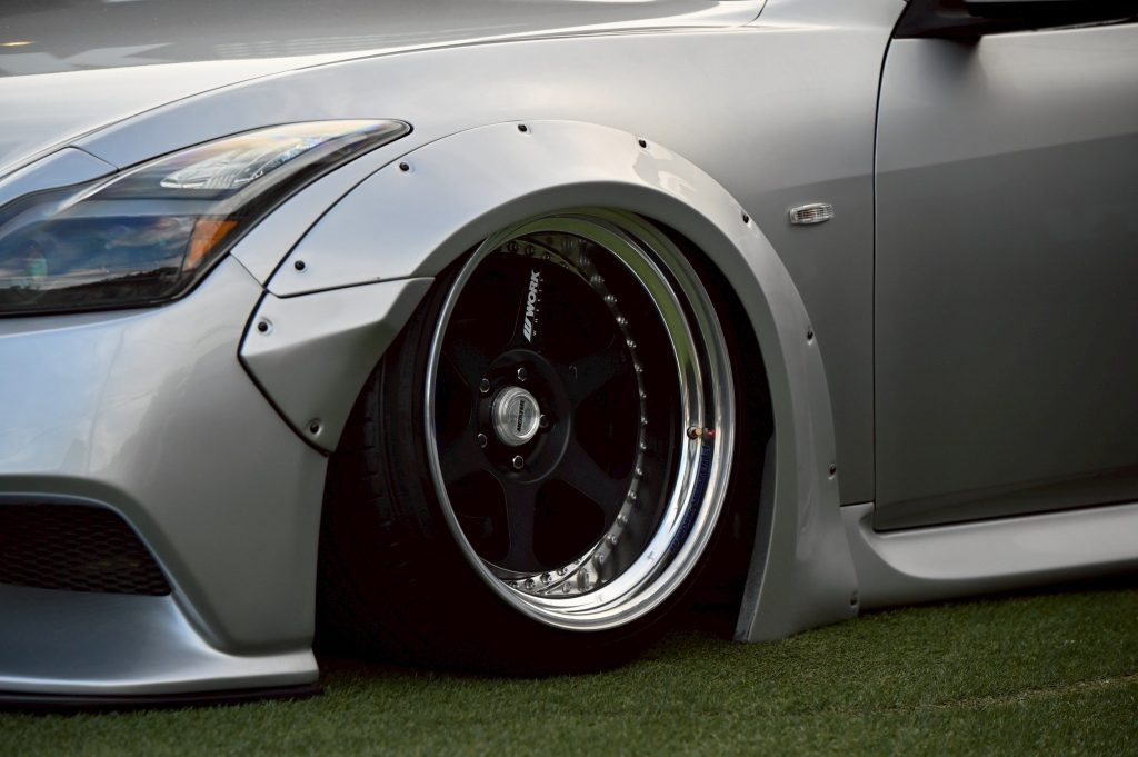 Liberty Walk Infiniti G37 Wide Body Kit