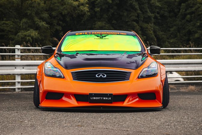 Liberty Walk Infiniti G37 Wide Body Kit