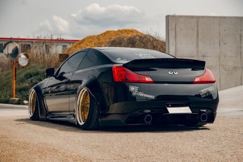 Liberty Walk Infiniti G37 Wide Body Kit