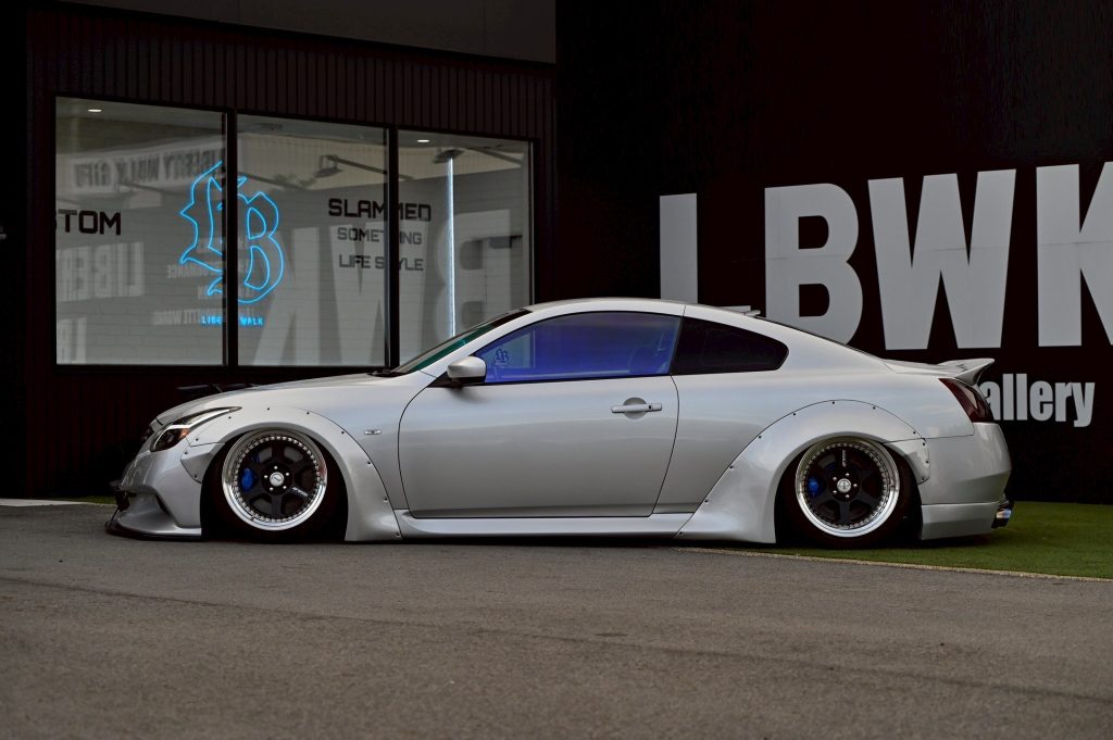 Liberty Walk Infiniti G37 Wide Body Kit