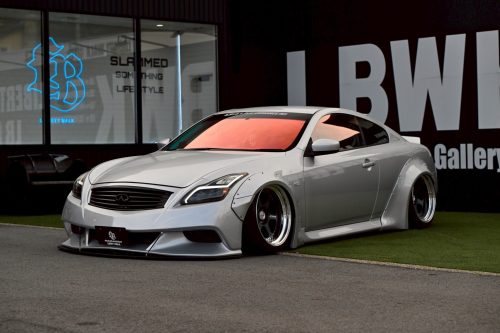 Liberty Walk Infiniti G37 Wide Body Kit