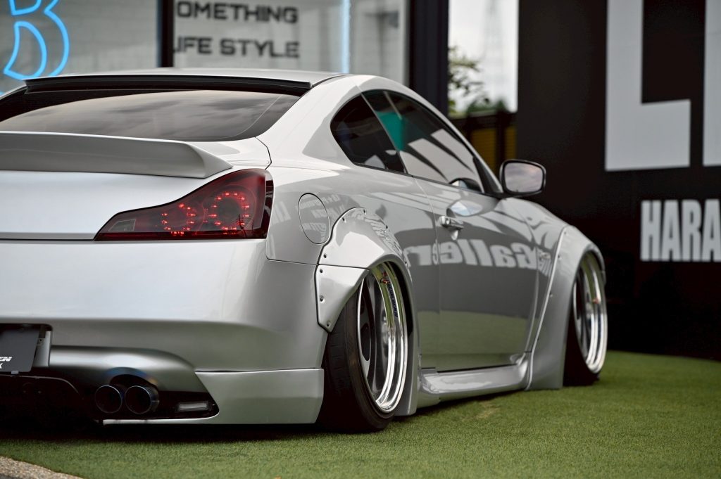 Liberty Walk Infiniti G37 Wide Body Kit