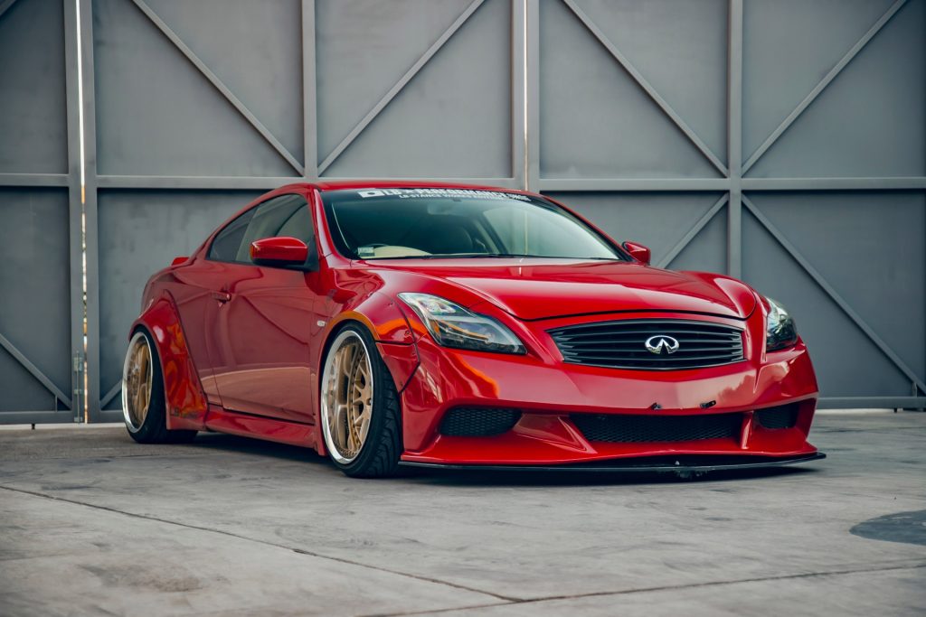 Liberty Walk Infiniti G37 Wide Body Kit