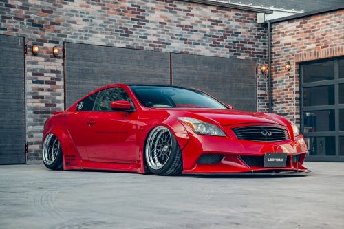 Liberty Walk Infiniti G37 Wide Body Kit