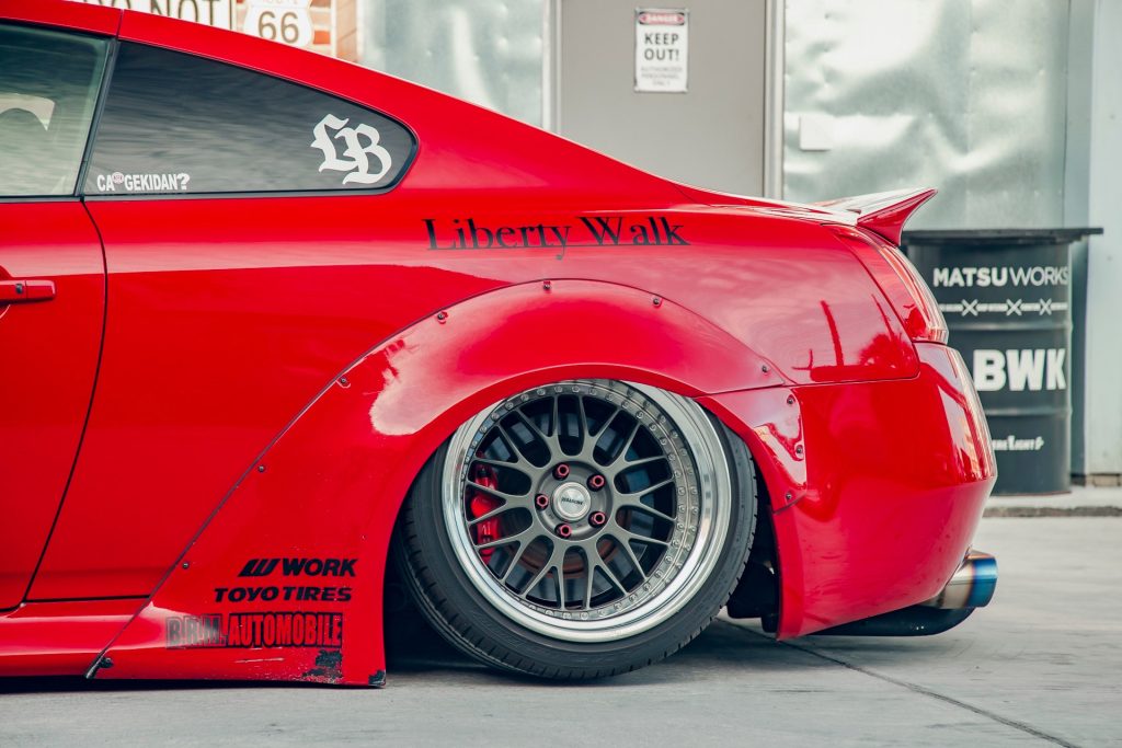 Liberty Walk Infiniti G37 Wide Body Kit