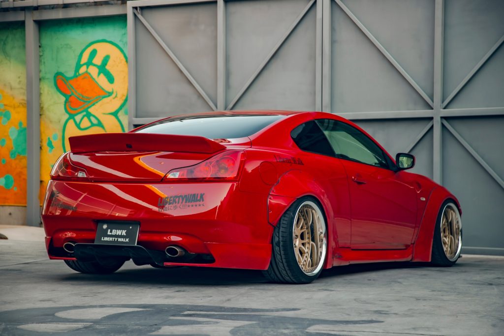 Liberty Walk Infiniti G37 Wide Body Kit