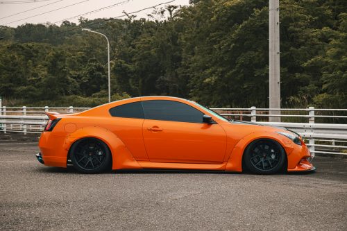 Liberty Walk Infiniti G37 Wide Body Kit