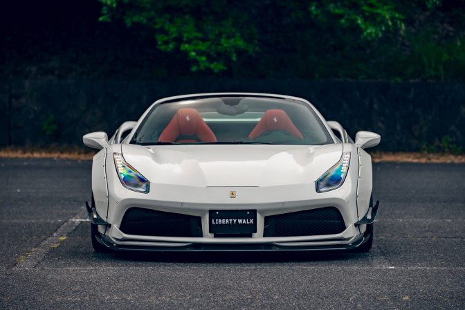 Liberty Walk Ferrari 488 wide body kit