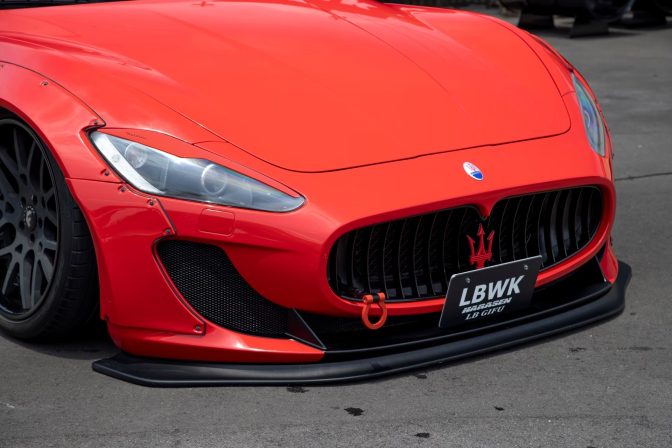 Liberty Walk Maserati GranTurismo Body Kit