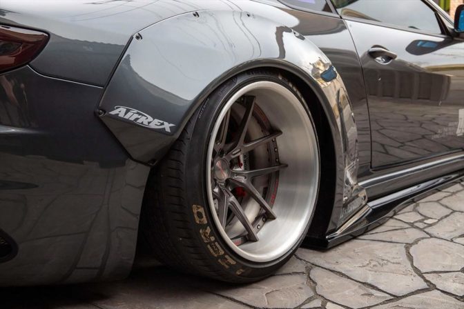 Liberty Walk Maserati GranTurismo Body Kit