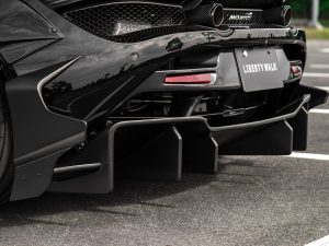 Liberty Walk McLaren 720S
