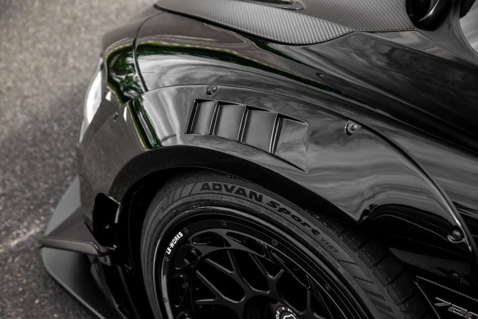 Liberty Walk McLaren 720S