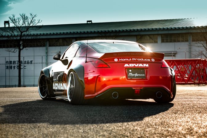 Liberty Walk Nissan Z33 (350Z)