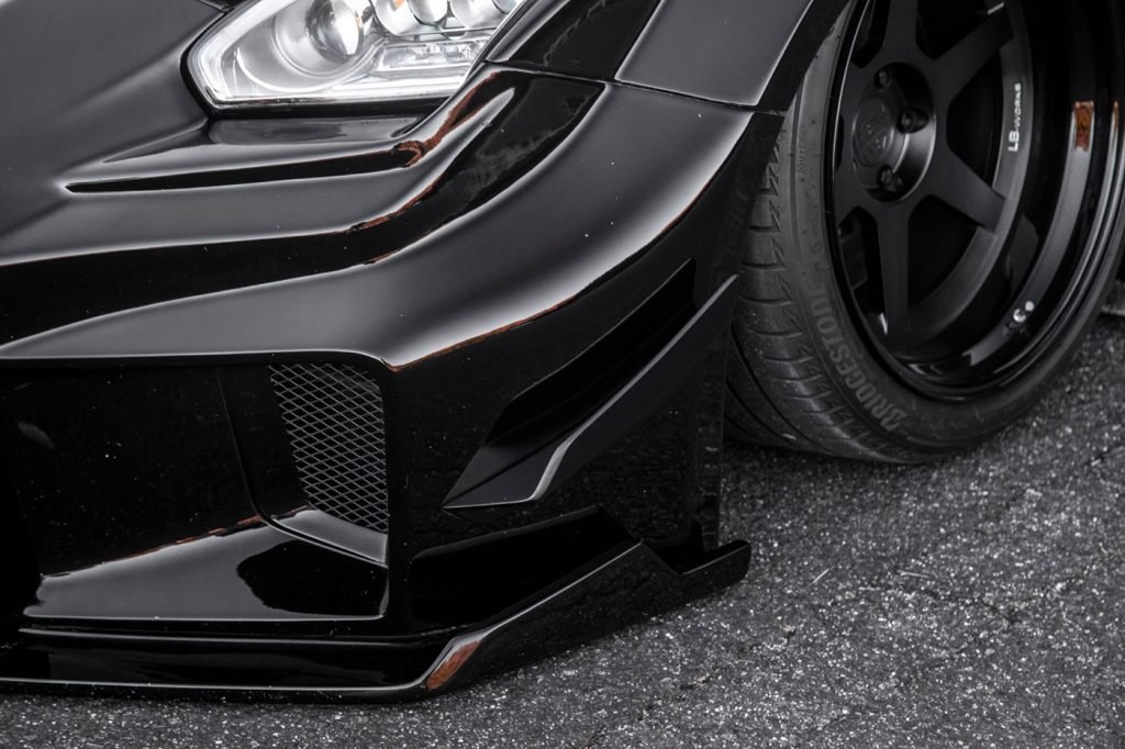 LB-Silhouette WORKS GT 35GT-RR