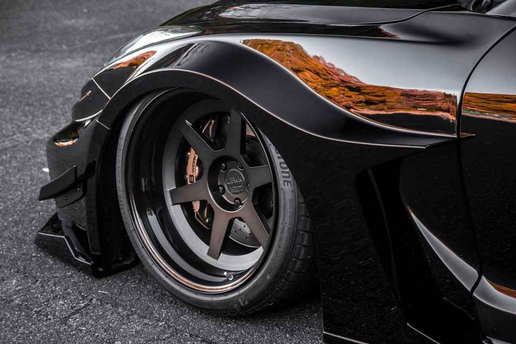 LB-Silhouette WORKS GT 35GT-RR