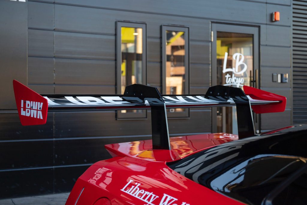 LB-Silhouette WORKS GT 35GT-RR by Liberty Walk Nissan GT-R R35 Widebody