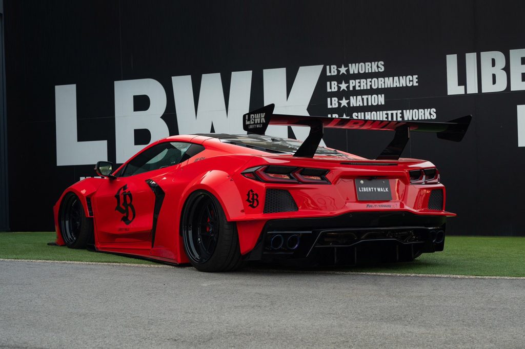 Liberty Walk Corvette C8 Stingray 3LT USA