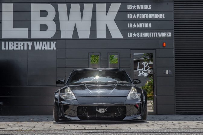 Liberty Walk LB-Nation Nissan Z33 (350Z) Widebody Kit