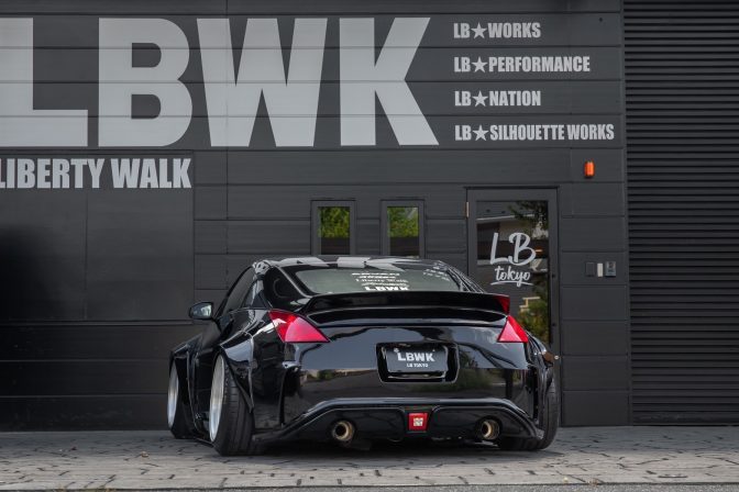 Liberty Walk LB-Nation Nissan Z33 (350Z) Widebody Kit
