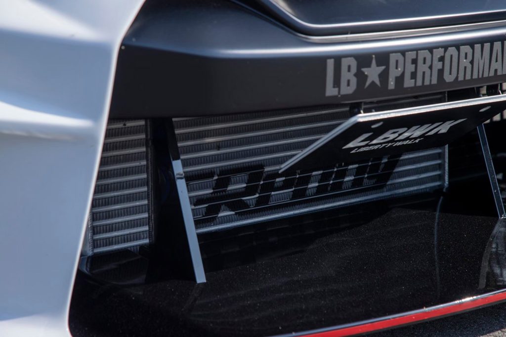 Liberty Walk Nissan R35 LB-Silhouette WORKS GT 35GT-RR