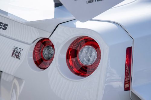 Liberty Walk Nissan R35 LB-Silhouette WORKS GT 35GT-RR