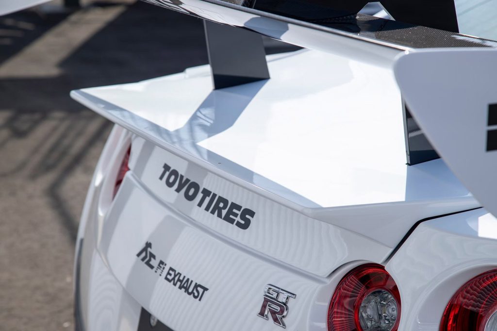 Liberty Walk Nissan R35 LB-Silhouette WORKS GT 35GT-RR