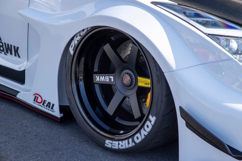 Liberty Walk Nissan R35 LB-Silhouette WORKS GT 35GT-RR