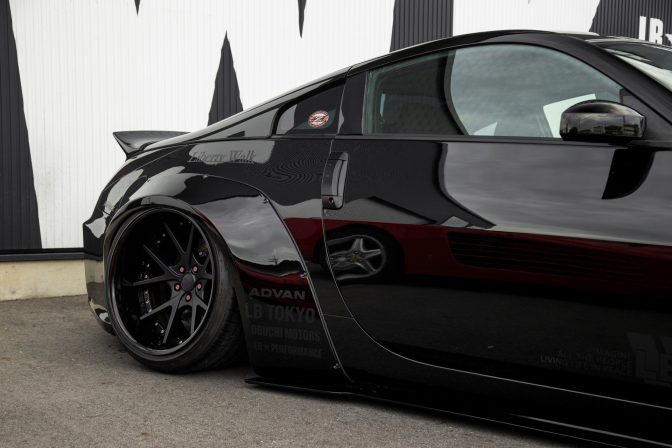 Liberty Walk Nissan Z33 (350Z) 2003-2009 Body Kit
