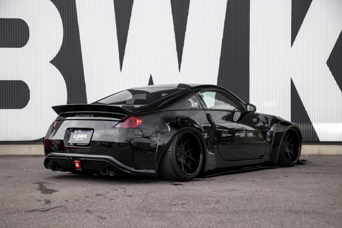 Liberty Walk Nissan Z33 (350Z) 2003-2009 Body Kit