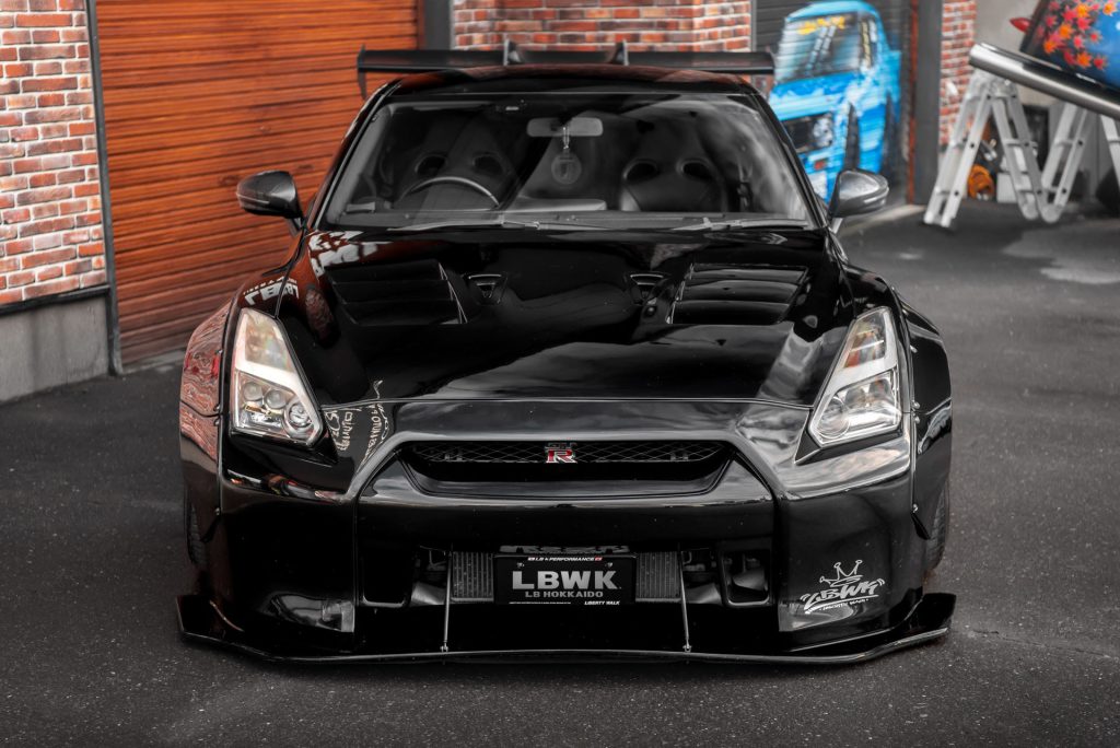 LB-WORKS Nissan GT-R R35 Type 1 Complete Body Kit by Liberty