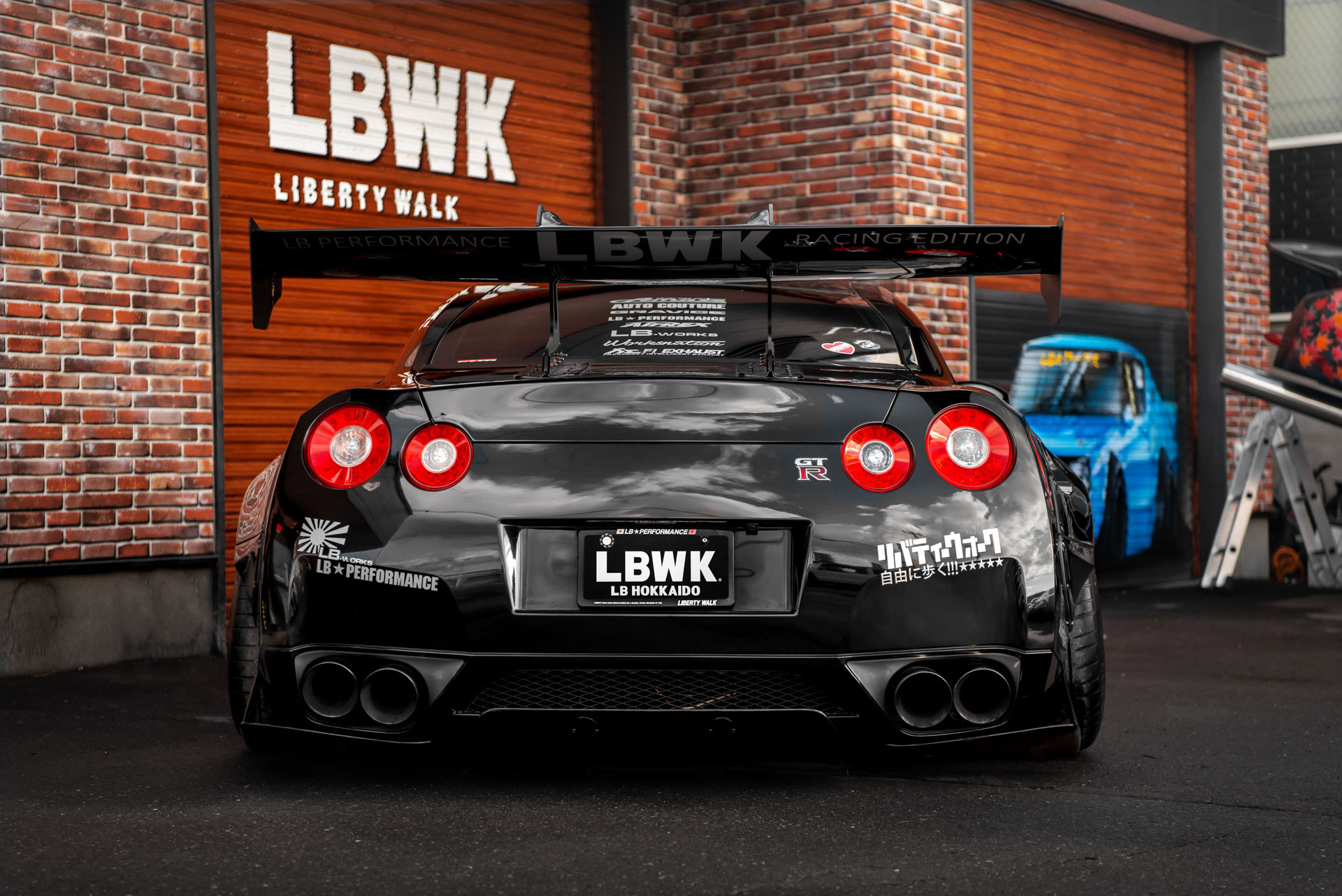LB-WORKS Nissan GT-R R35 Type 1 Complete Body Kit by Liberty