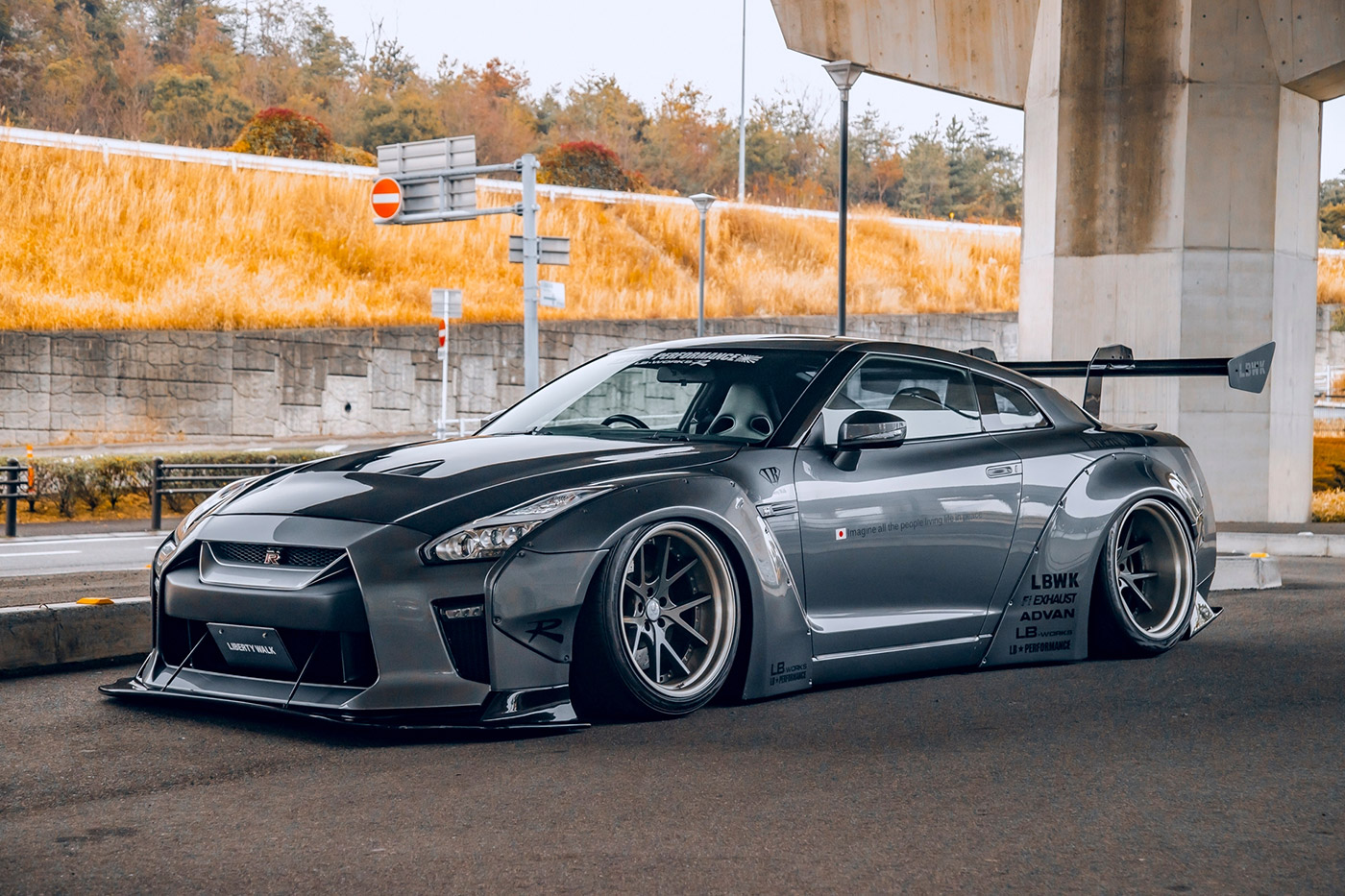 LB-WORKS GT-R NISSAN R35 TYPE 1.5 FULL BODY KIT BY LIBERTY WALK