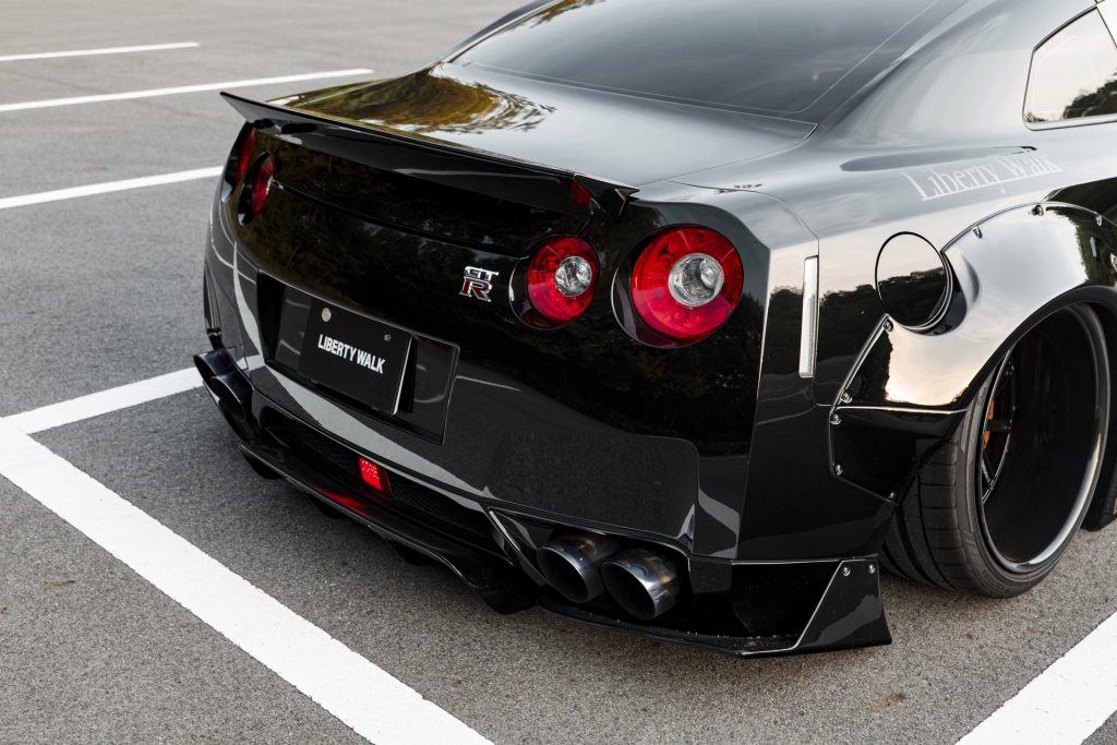 LB-WORKS Nissan GT-R R35 Type 1 Complete Body Kit by Liberty