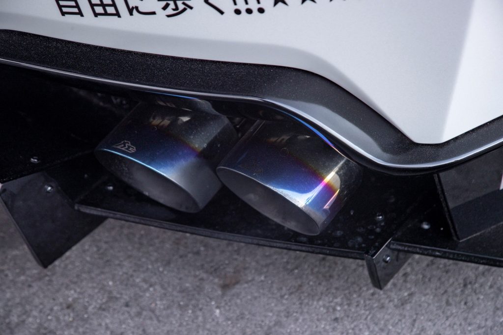 Liberty Walk WORKS Nissan GT-R R35 Type 2 Widebody Full Kit