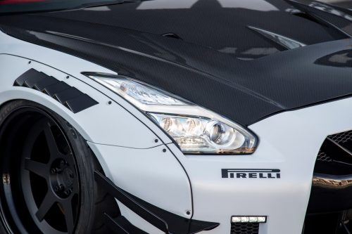 Liberty Walk WORKS Nissan GT-R R35 Type 2 Widebody Full Kit