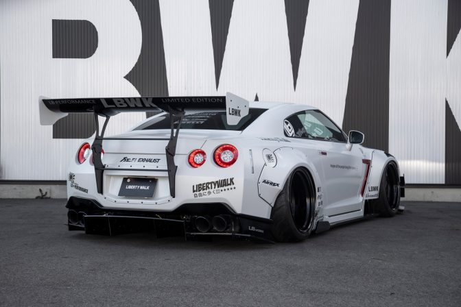 Liberty Walk | LB☆WORKS Nissan GT-R R35 Type 2 Body Kit