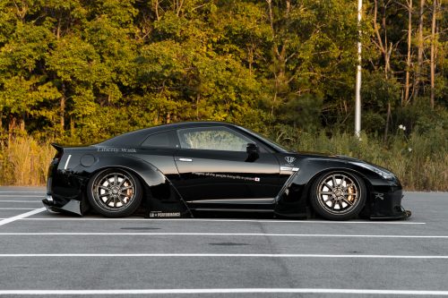 LB-WORKS Nissan GT-R R35 Type 1 Complete Body Kit by Liberty